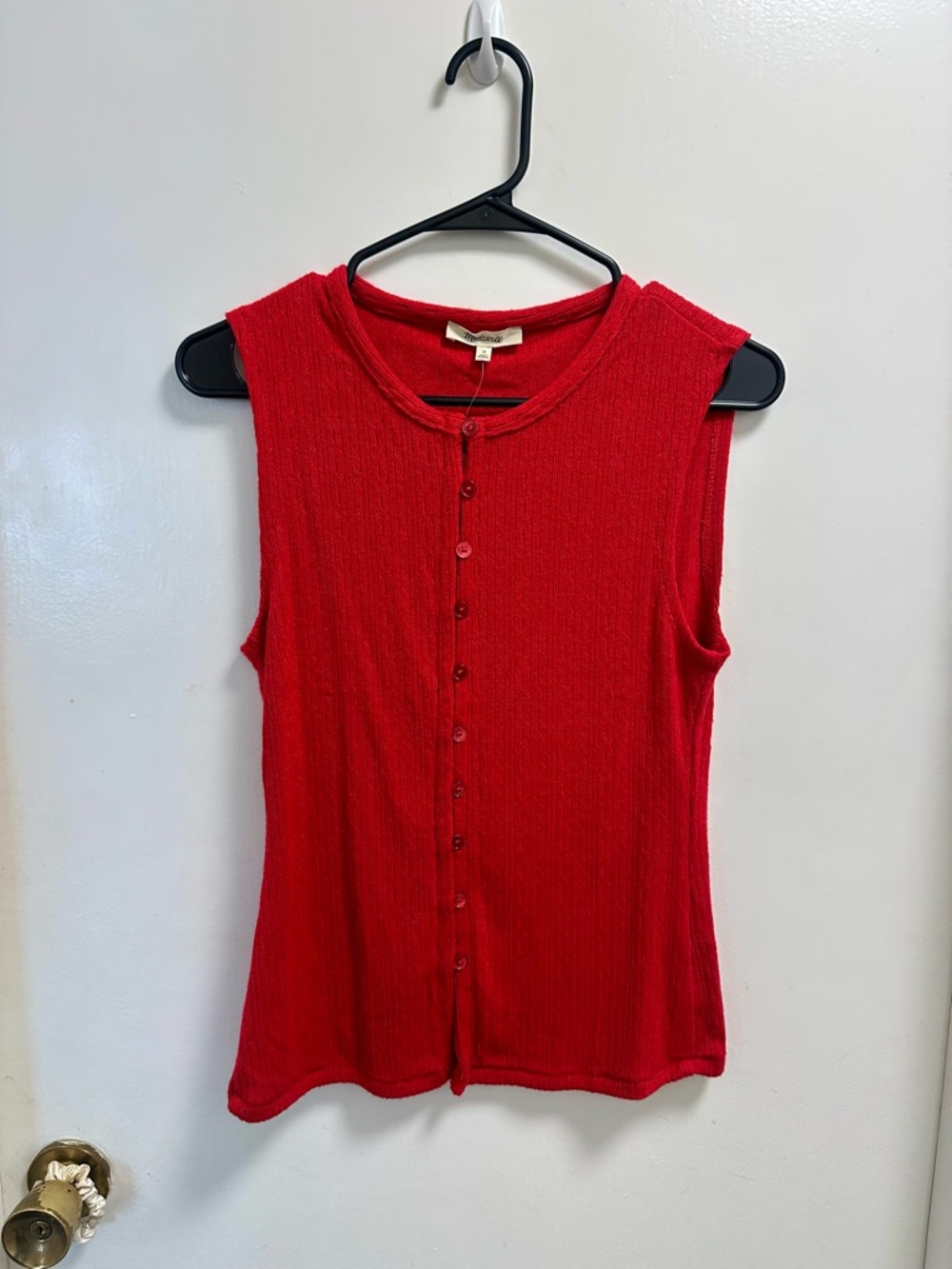 Madewell Sleeveless Button-Front Knit Top - Red